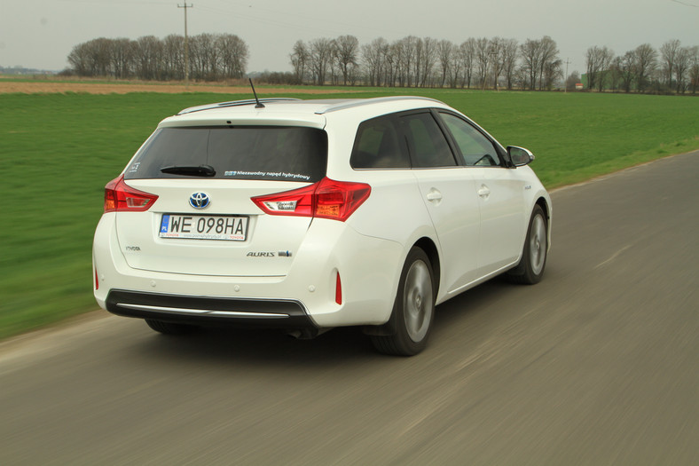 Toyota Auris Hybrid