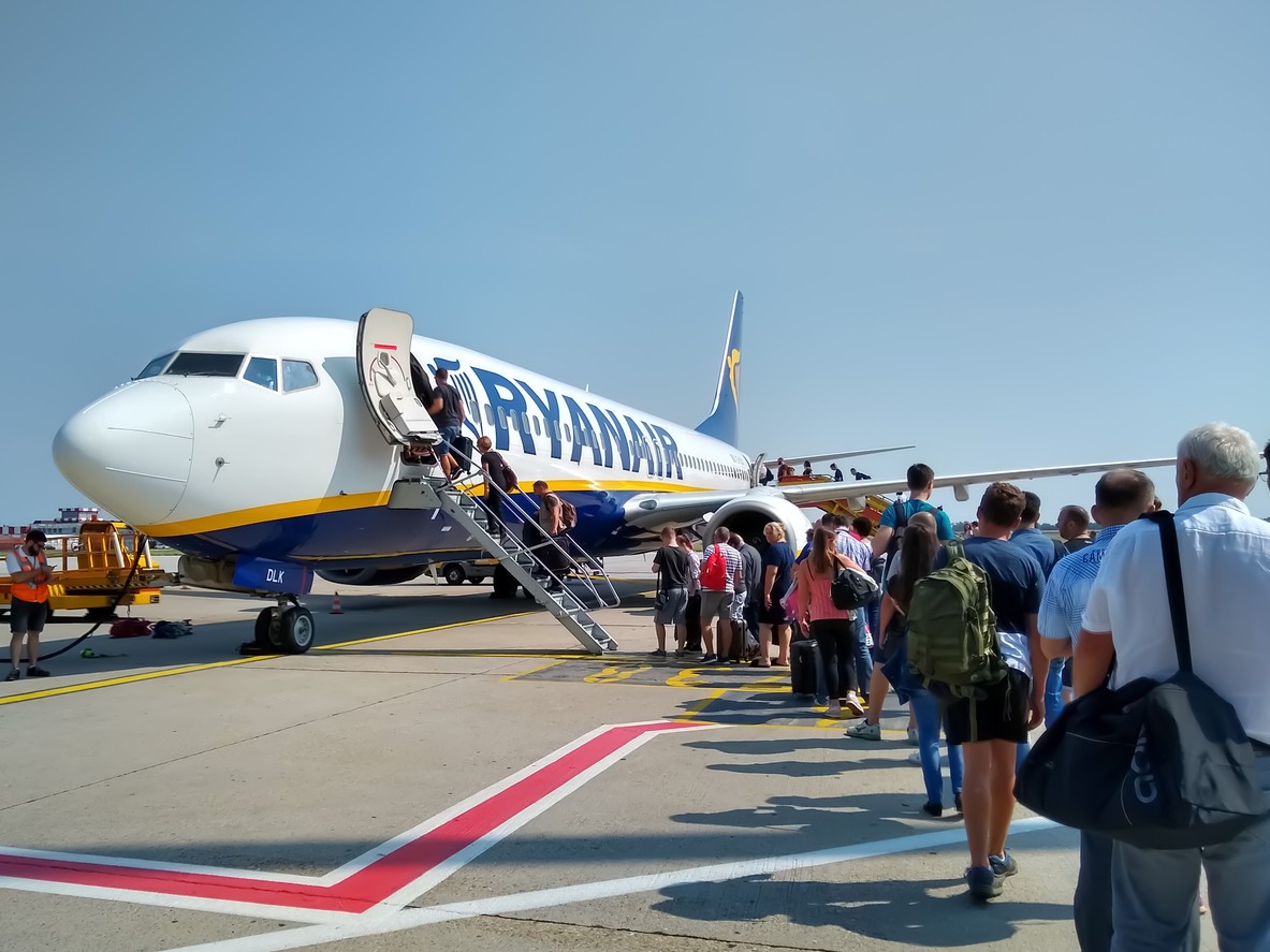 Zdražovanie pocítia aj zákazníci Ryanairu. (ilustračné foto)