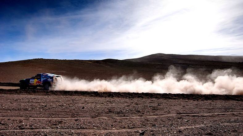 Rajd Dakar 2010: Przygoński atakuje, Hołowczyc awansuje (6. etap na żywo, wyniki, foto)