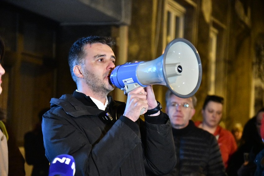 Građanski protest mup Stari grad
