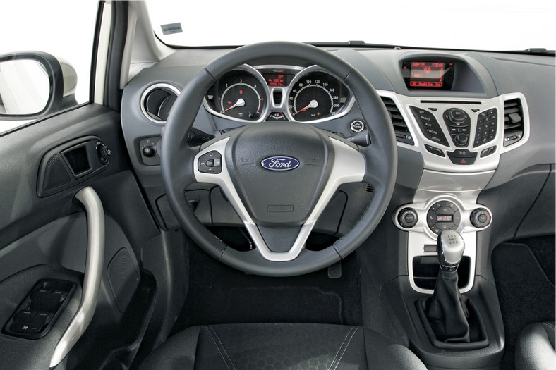 Ford Fiesta – deska rozdzielcza