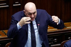 Ukraina nie dostanie broni, bo pracownicy fabryki poszli na urlop? Burza we Włoszech