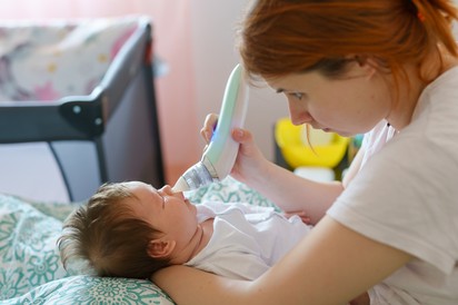 Az orrszívózás miatt állhatott meg a baba légzése? Az orvos válaszol