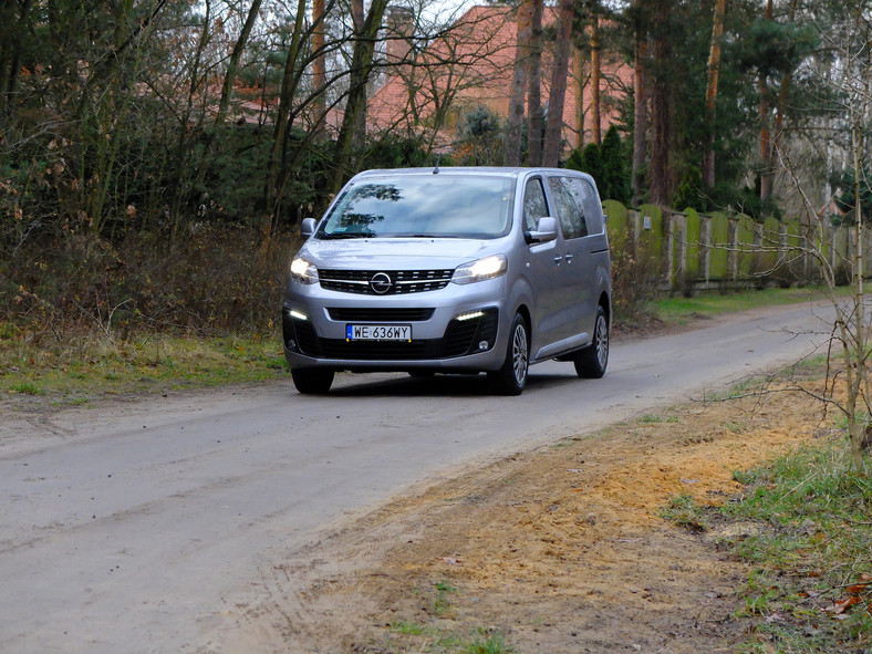 Opel Vivaro Furgon Flex 2.0/122 KM