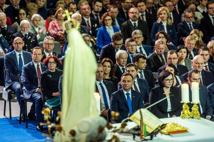 PREZYDENT, RZĄD I OJCIEC RYDZYK NA URODZINACH RADIA MARYJA