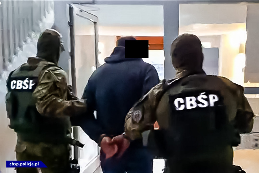Opole: Specgrupa policjantów rozbiła gang pseudokibiców handlujący narkotykami