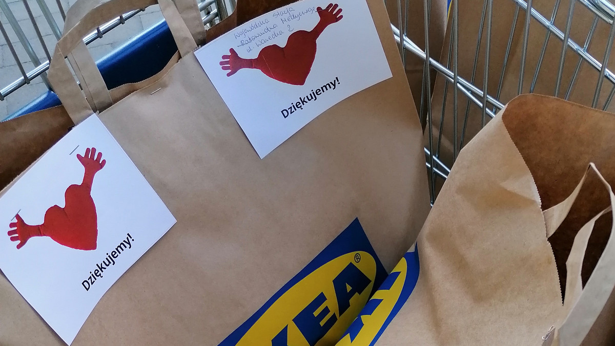 Wspierając inicjatywę @WzywamyPosiłki, pracownicy IKEA Food ruszają z przygotowaniami dań obiadowych dla tych, którzy stoją na straży naszego bezpieczeństwa i zapewniają ochronę przed rozprzestrzenianiem się koronawirusa.  
