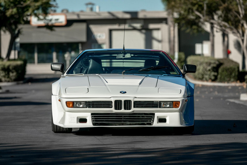 BMW M1 AHG z kolekcji Paula Walkera