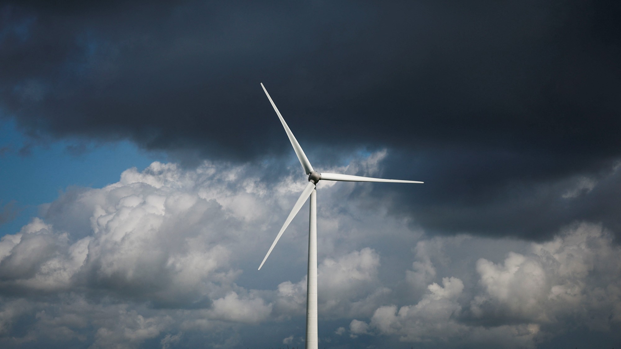 Veterné parky môžu ušetriť peniaze za elektrinu