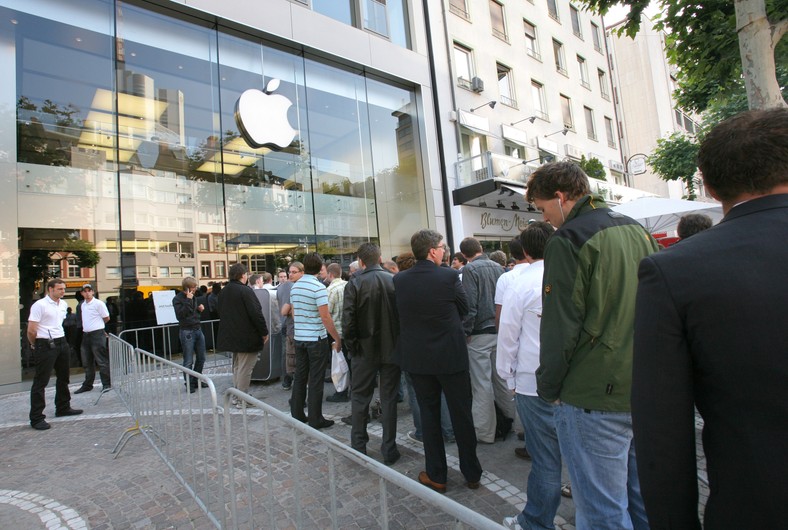 Apple Store we Frankfurcie nad Menem w Niemczech