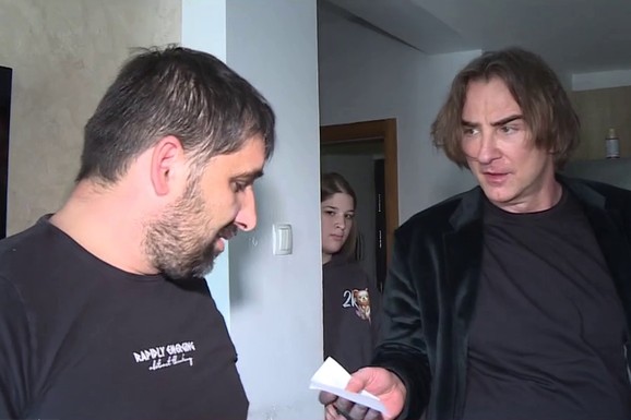 Vlasnik i direktor Pink Media Group, Željko Mitrović, još jednom je pokazao svoju ogromnu humanost i spremnost da reaguje munjevito kada je najteže.