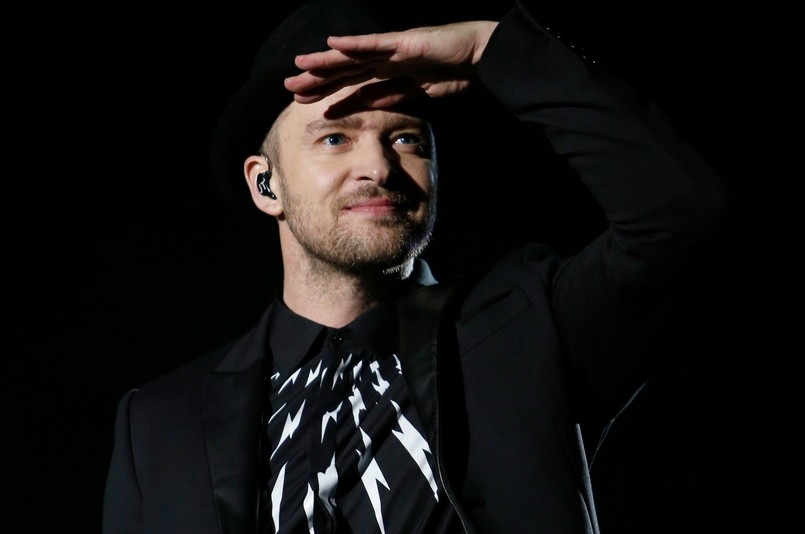 Gdy przegląda się relacje z koncertów obecnej trasy Justina Timberlake'a "The 20/20 Experience World Tour", niemal w każdej można się natknąć na słowa: oszałamiający, widowiskowy, porywający. Po jego berlińskim koncercie pisano nawet, że było to jak oglądanie hollywoodzkiego blockbustera