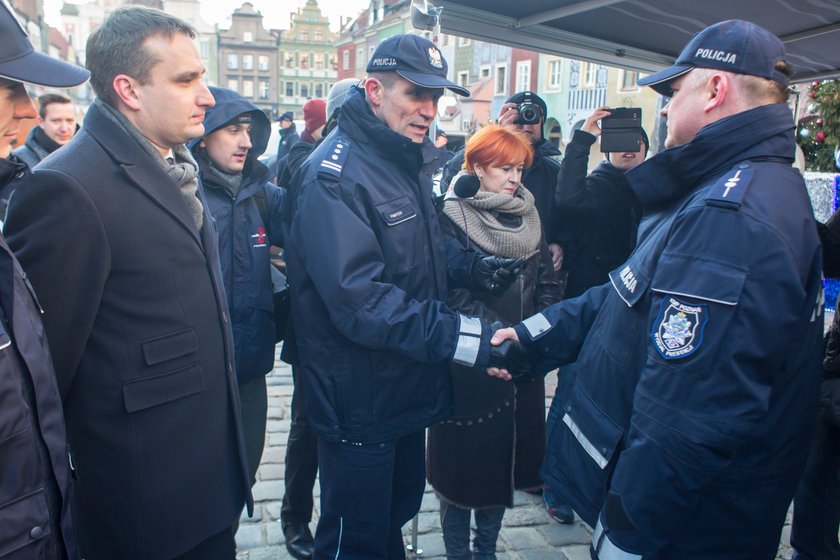 Do służby w policji trafił mobilny komisariat