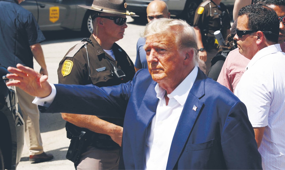 Wysokie poparcie dla Trumpa stanowi kłopot dla Partii Republikańskiej