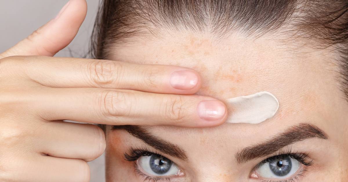 Ten hit rozgramia przebarwienia jak laser, a działa już w 15 dni. "Przestałam nakładać podkład"