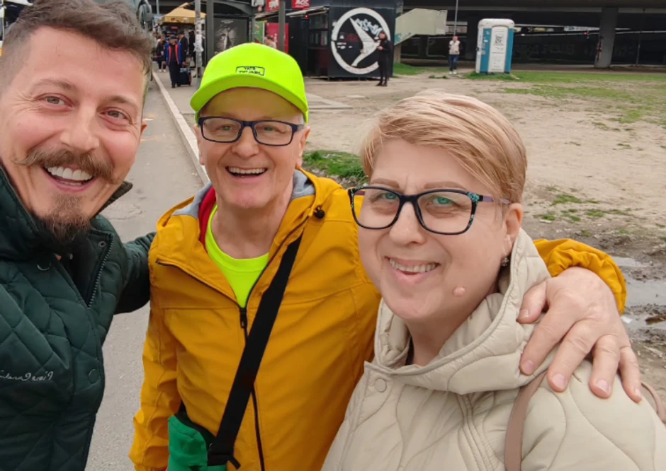 Dinča sa roditeljima