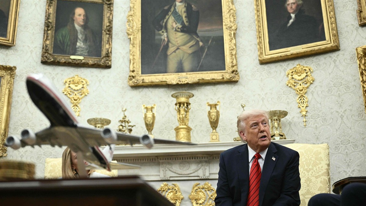 Donald Trump zaskakuje zmianami w Białym Domu. Wynajął "człowieka od złota"