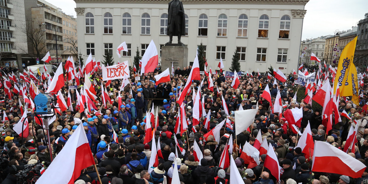 Manifestacja PiS już dziś. Jakie warunki czekają uczestników?