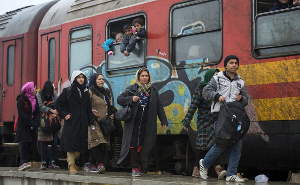 Rząd preferuje chrześcijan? "Nie ma mowy o żadnej imigracji niekontrolowanej"