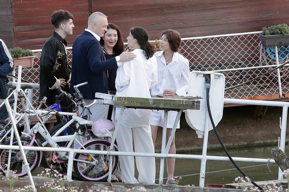 Ivana i Katarina sa Marinom Abramovič