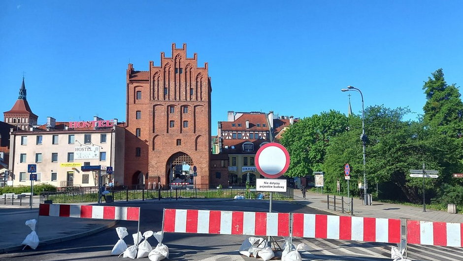 Ruszyła budowa węzła przesiadkowego przy Wysokiej Branie