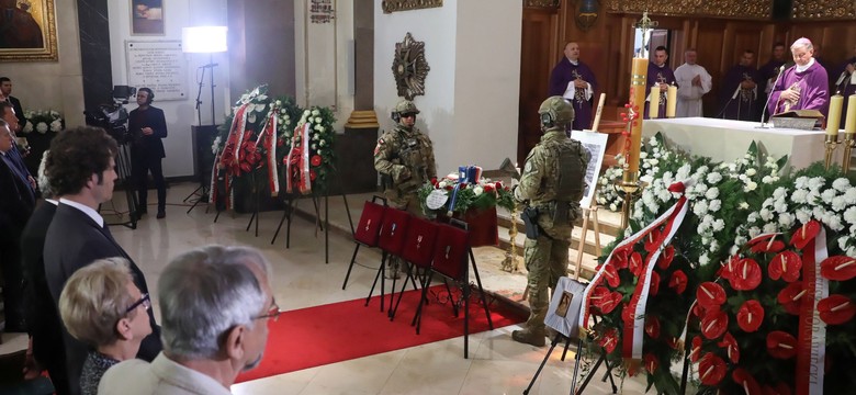Ostatnie pożegnanie kpt. Ryszarda Białousa - dowódcy Batalionu "Zośka"