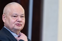 Glapiński: Zmieniam retorykę, inflacja nie jest przejściowa