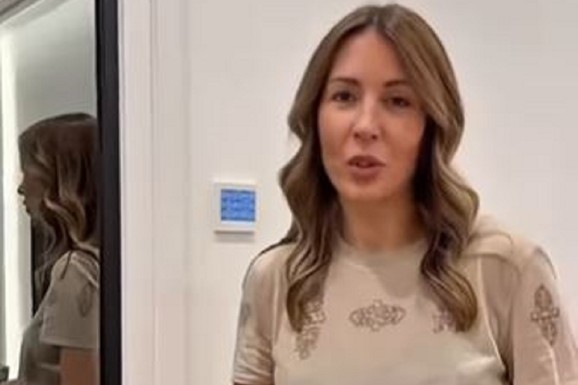 (VIDEO) "Svako od nas može da doprinese barem malo" Ministarka Đedović Handanović priključila se akciji "Sat za planetu" gašenjem svetla u svom stanu