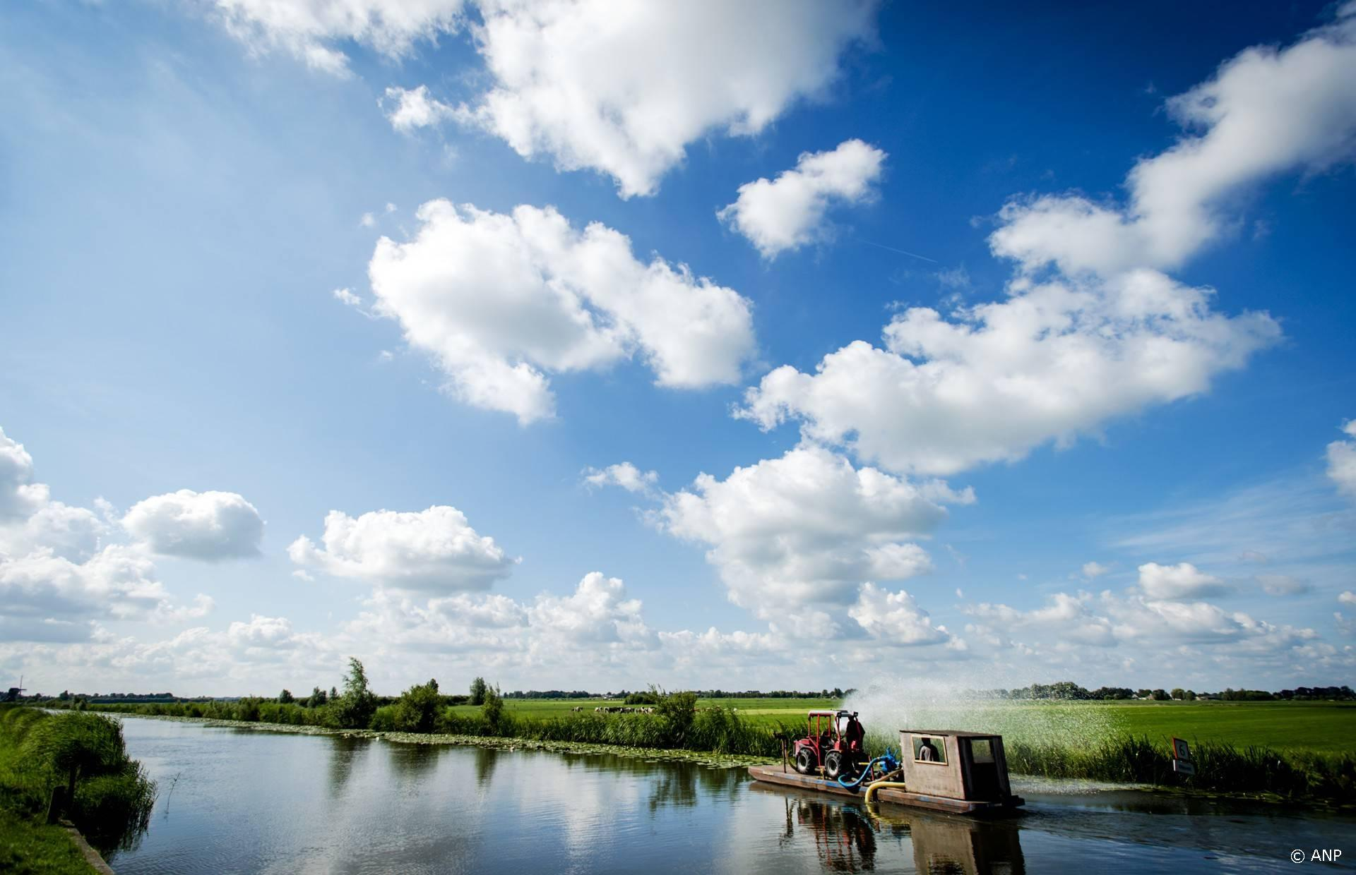De waterschapsbelasting stijgt in 2026 met 32 euro voor eigenaren