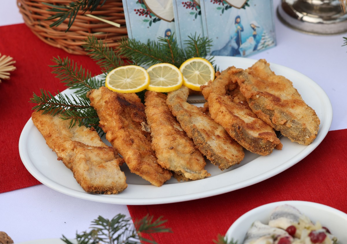 Fried,Carp,Steaks,For,Christmas