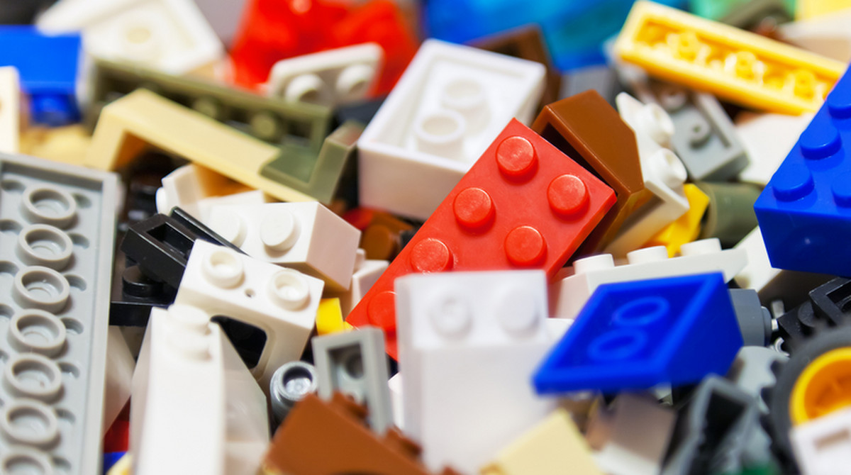bh spredning Kollega Drewniane zabawki Lego. Historia klocków z Billund
