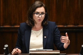 Sejmowa debata nad uchwałą w sprawie TK. Jak głosowały kluby? Kto za, kto przeciw?