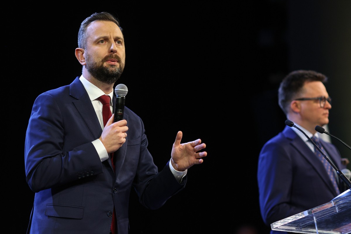 Marszałek Sejmu Szymon Hołownia i wicepremier, minister obrony narodowej Władysław Kosiniak-Kamysz