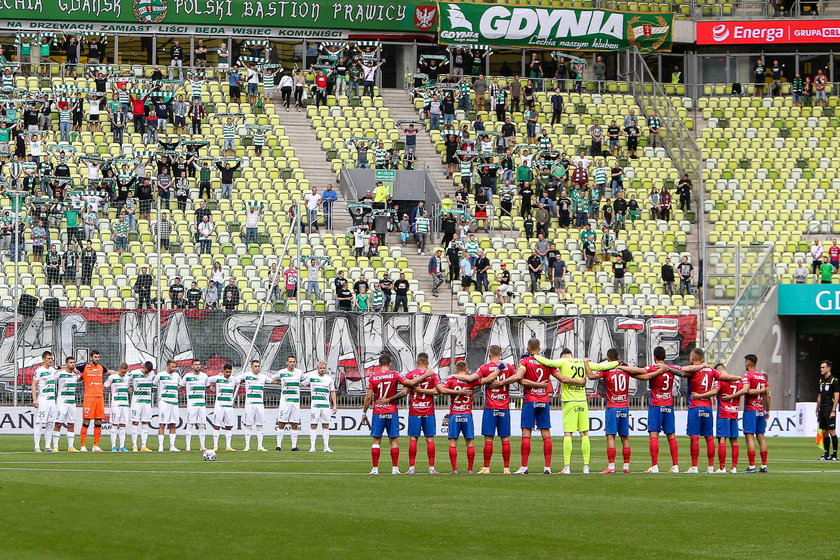 Polski futbol żegna Diego Maradonę