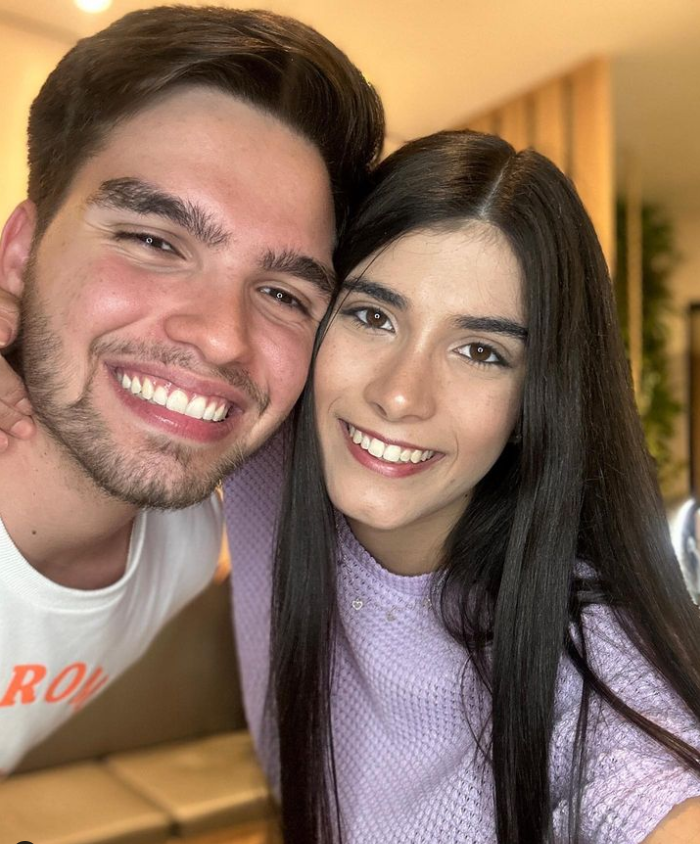 Oba páry, Larissa s Lucasaom a Leticia s Filipem žijú v Tolede v Brazílii a sú aktívne aj na Instagrame.