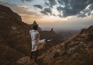 etiopija deca svestenici8 foto profimedia