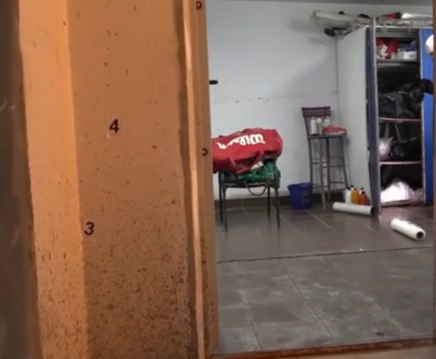 Brojna higijenska sredstva koristili su kako bi prikrili tragove nakon ubistva