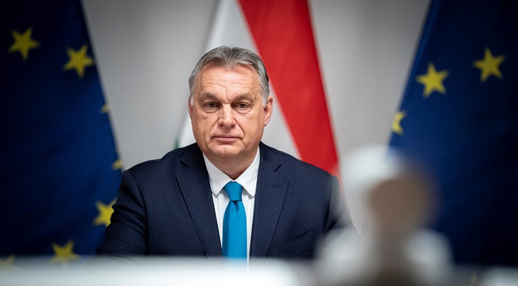 Orbán Viktor miniszterelnök az Európai Unió tagállamai vezetőinek videókonferenciáján a Karmelita kolostorban 2021. január 21-én