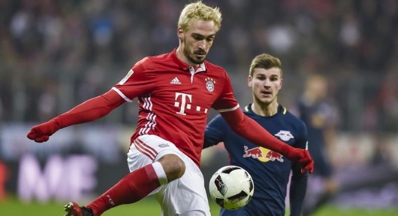 Bayern Munich defender Mats Hummels dyed his hair blond for Wednesday's 3-0 win over RB Leipzig after losing a bet at the Oktoberfest beer festival