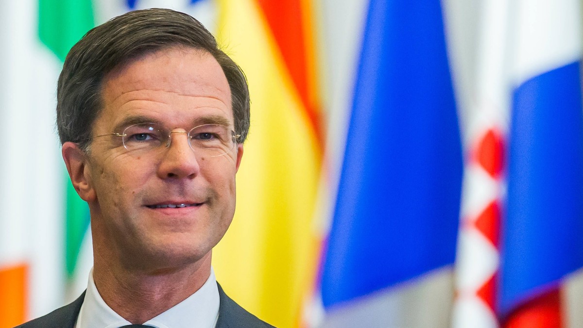 Premier Holandii Mark Rutte w reakcji na słowa prezydenta Turcji Recepa Tayyipa Erdogana oświadczył dziś, że te "podburzające komentarze" nie pomogą w deeskalacji konfliktu między dwoma państwami. Zaapelował do Erdogana, by zaprzestał prowokacji.