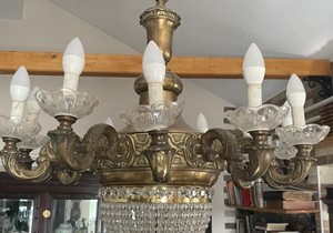 Luster iz Titove vile