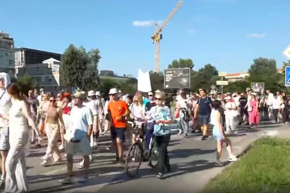 Protest Studenata u blokadi u Novom Sadu: Bulevar cara Lazara zatvoren za saobraćaj
