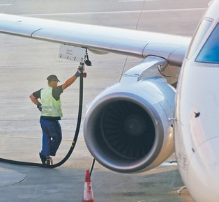 System tankowania samolotów Hydrant nie działa i nie będzie działał. 19 mln zł poszło w błoto