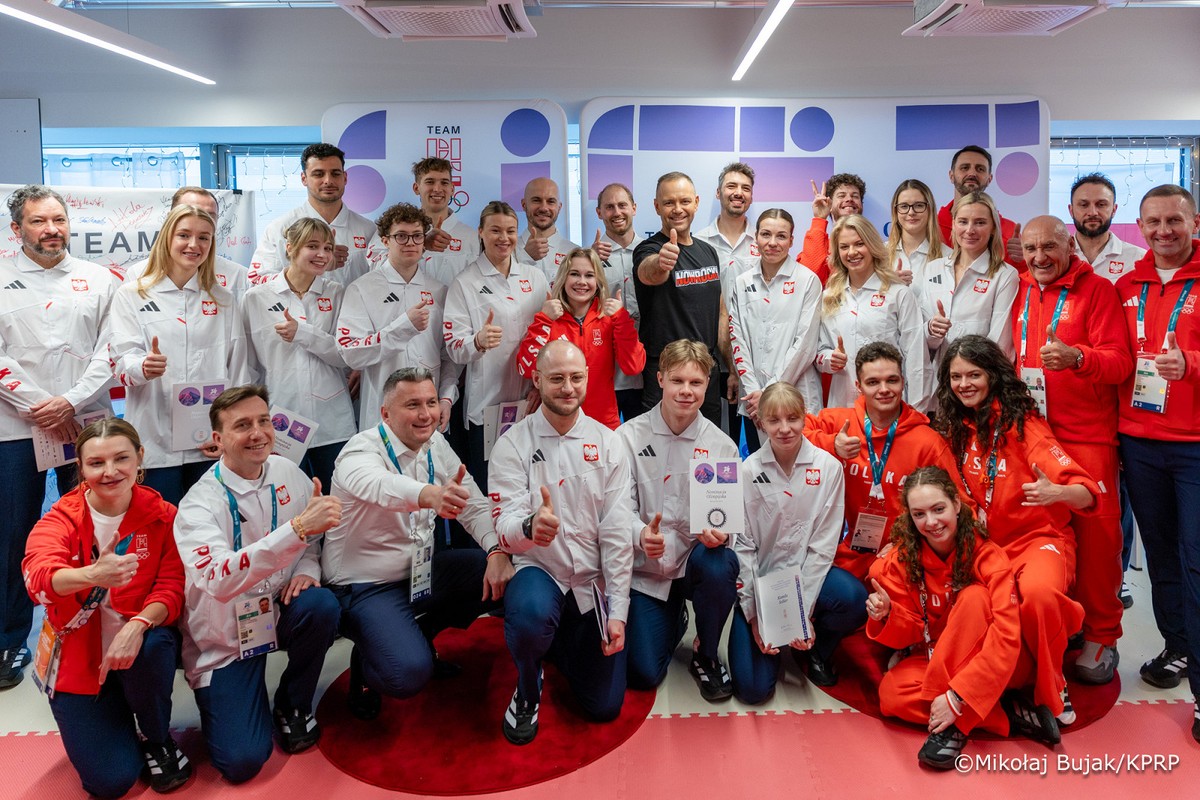 020_Prezydent Karol Nawrocki_Mediolan_Rozpoczęcie zimowych IO 2026 Mediolan_Wizyta wioska olimpiska_ 07-02-2026_MWB16988.jpg.jpg