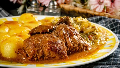 Pyszny obiad na niedzielę. Podajemy przepis, Ty gotujesz. Śląskie, klasyczne rolady