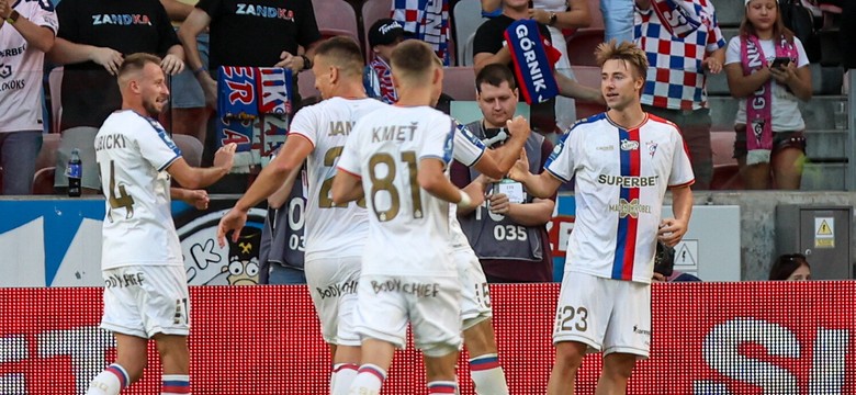 Pięć goli w Zabrzu. Górnik pokonał Widzew i został liderem Ekstraklasy