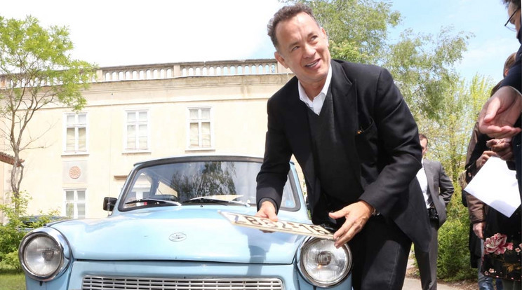 Tom Hanks Németországban csodálkozott rá egy Trabantra, nyomban meg is vette