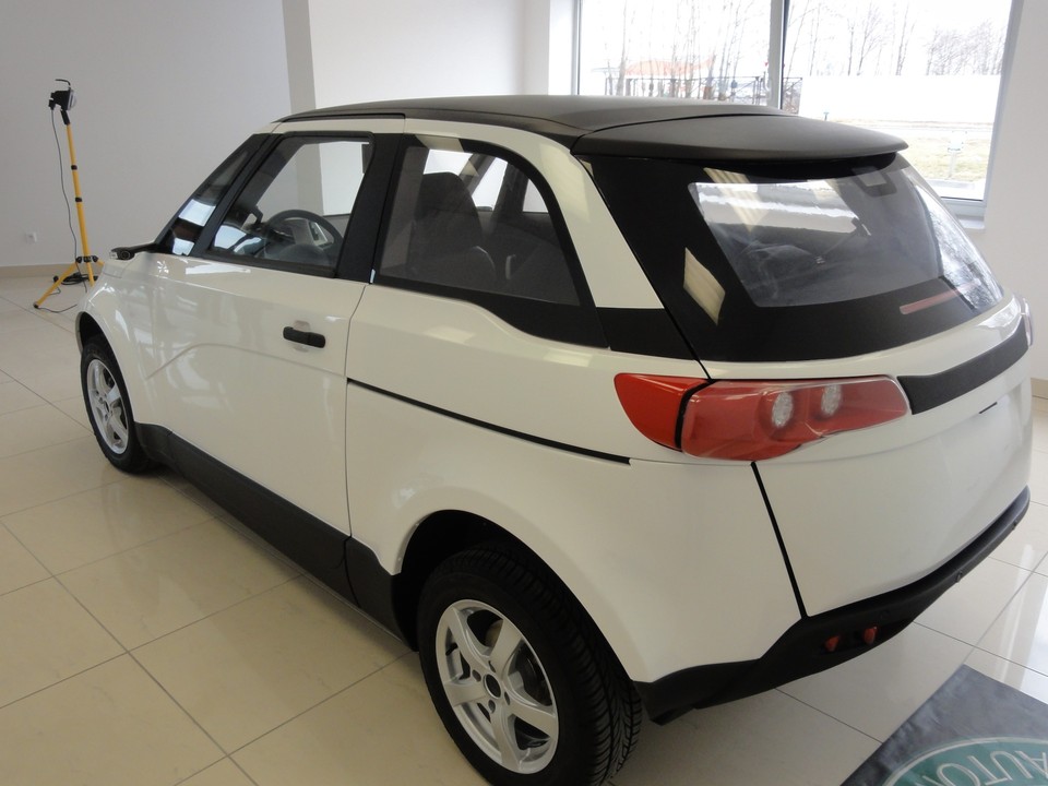 Nowy polski samochód z Mielca - ELV001