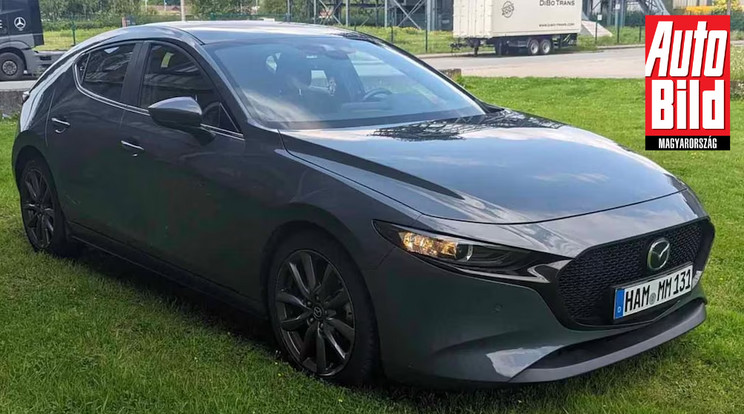 Mazda3 használtan jó választás lehet a divatautók helyett / Fotó: Auto Bild