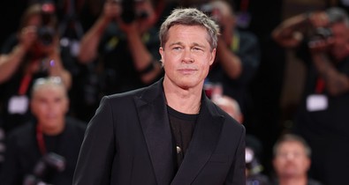 Brad Pitt és gyönyörű barátnője, Ines de Ramon először léptek együtt a vörös szőnyegre, csak úgy izzott köztük a levegő